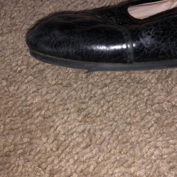 Prada Flats - Picture 5 of 9